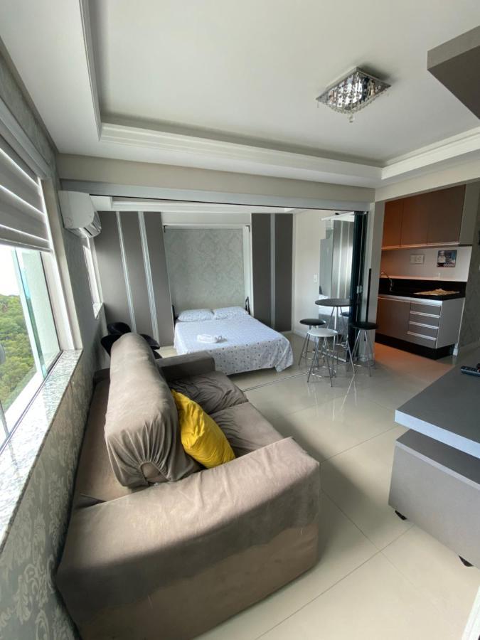 Em Predio Com Vista Encantadora Balneario Camboriu